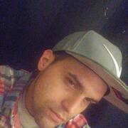 Anthony David Equihua, 30, г.Херндон Anthony David Equihua, 30, г.Херндон